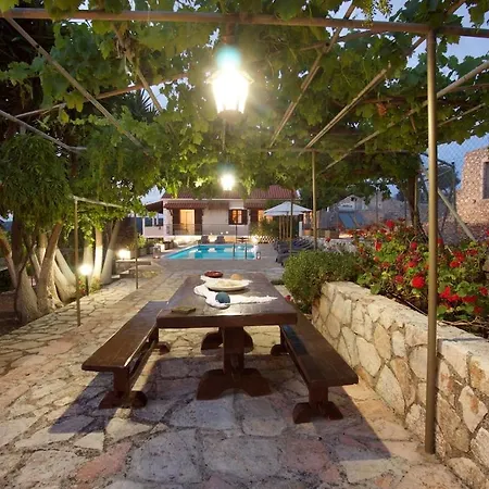 Villa Casa Nobile Lavonikes